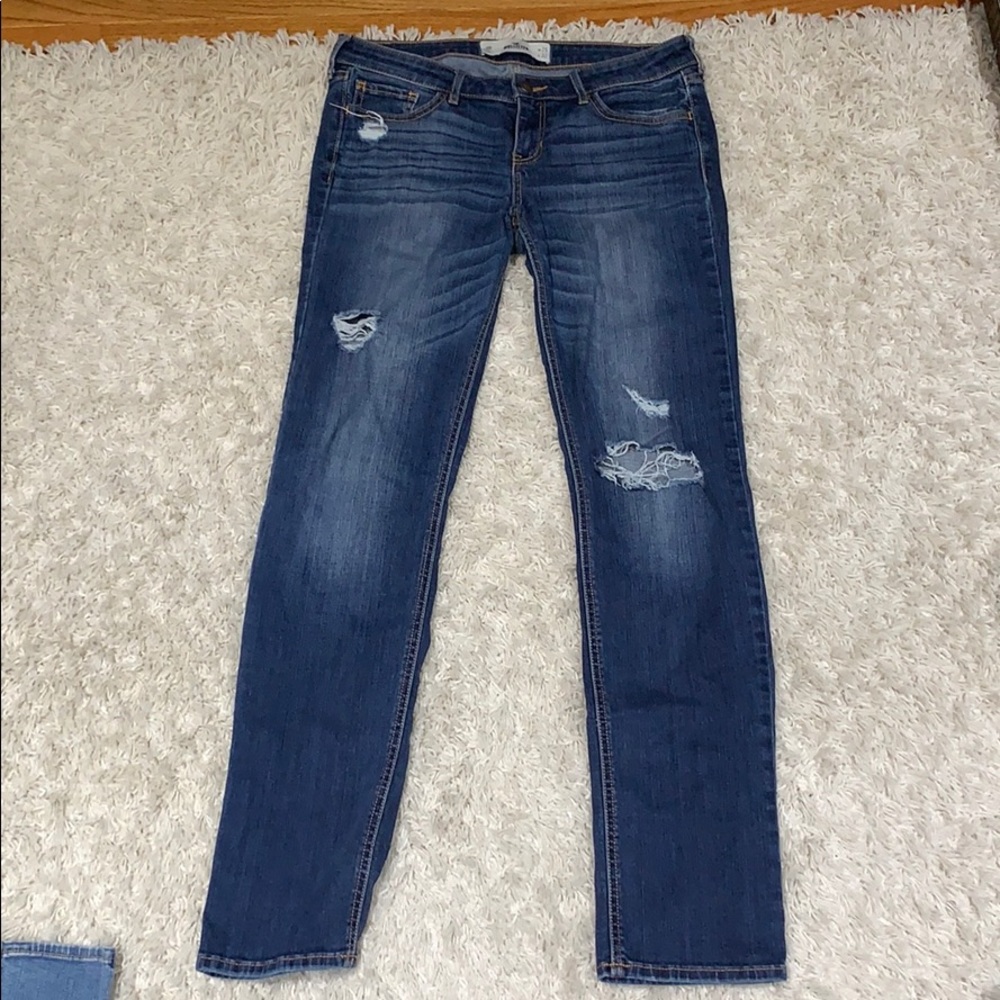 Hollister jeans